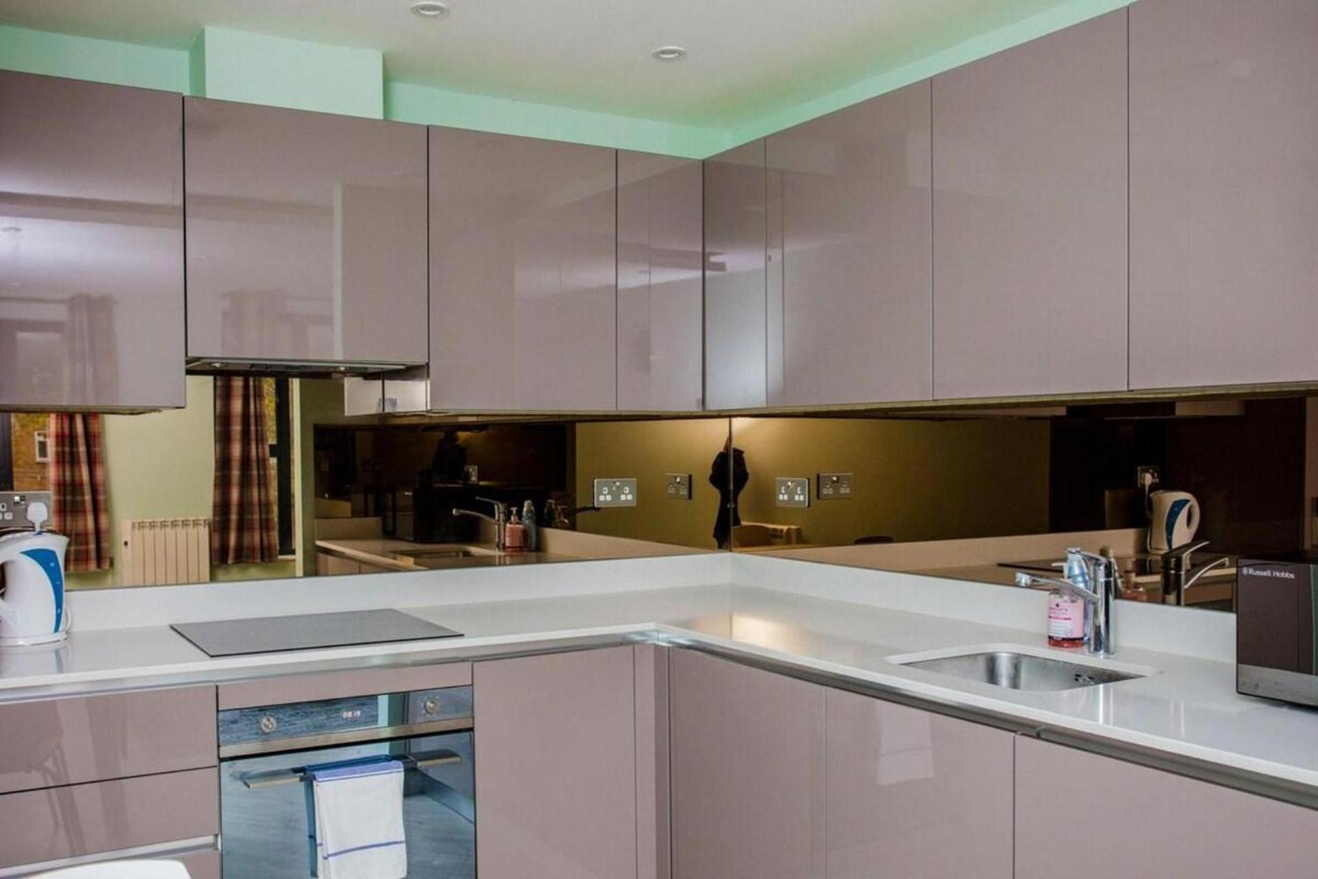 Modern East Apartment *